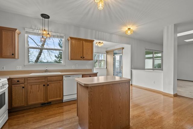 1534 W Cadillac Circle, Romeoville, IL 60446