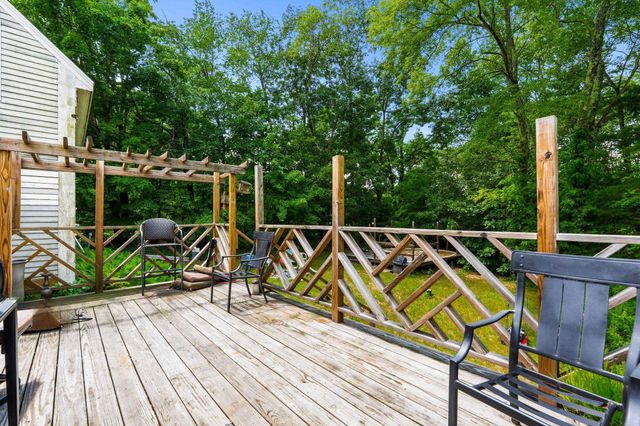 73 Danville Road, Kingston, NH 03848