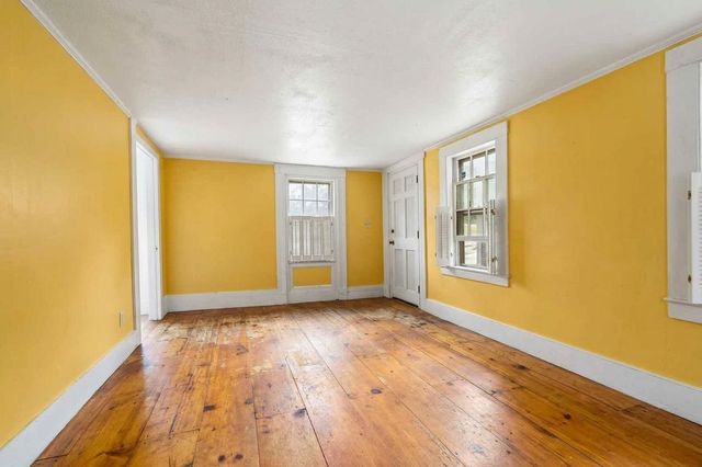 73 Danville Road, Kingston, NH 03848