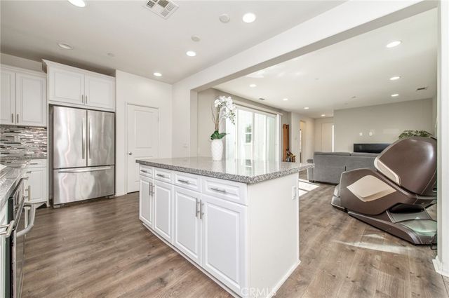 149 Acamar, Irvine, CA 92618