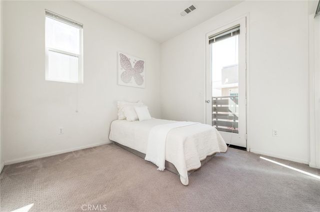 149 Acamar, Irvine, CA 92618