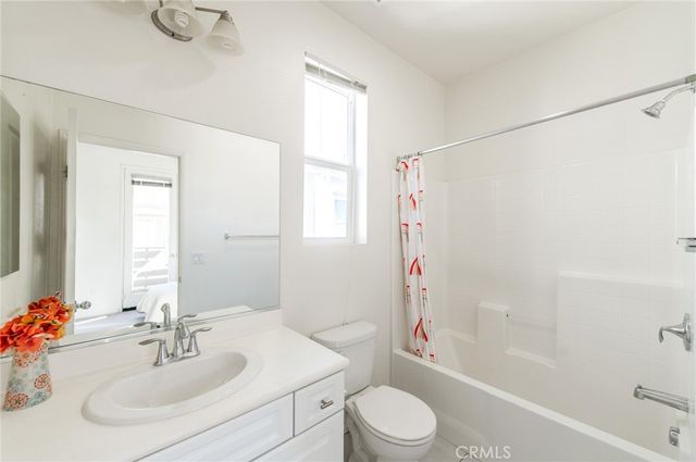 149 Acamar, Irvine, CA 92618