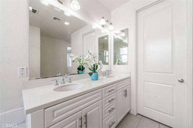 149 Acamar, Irvine, CA 92618