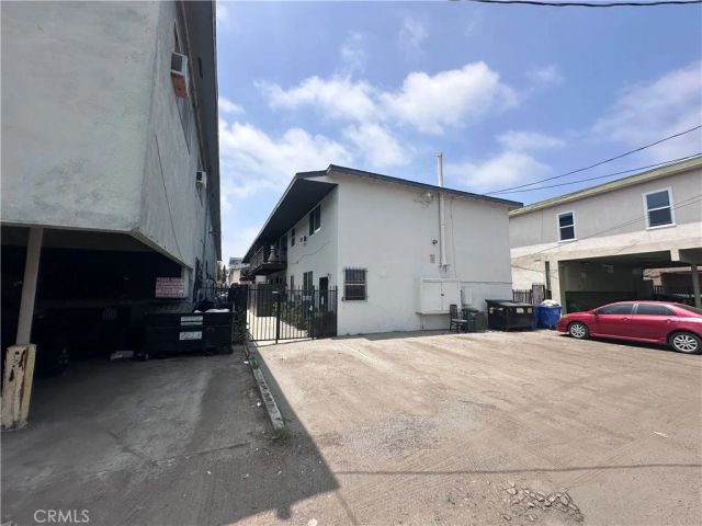 1942 S Sherbourne Drive, Los Angeles, CA 90034