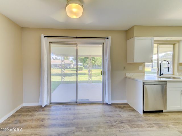 10007 W SHASTA Drive, Sun City, AZ 85351