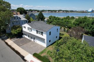 24 Webb St, Salem, MA 01970