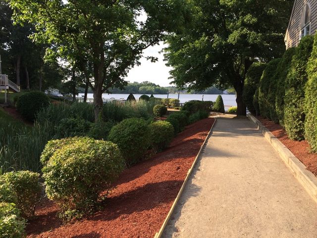 48 Pointe Rok Dr 48, Worcester, MA 01604