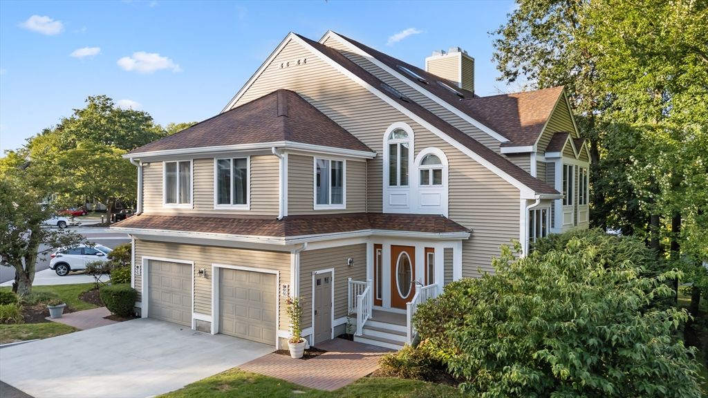 48 Pointe Rok Dr 48, Worcester, MA 01604