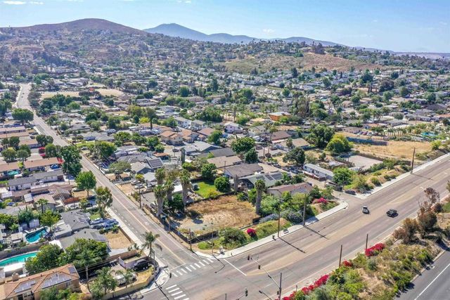 8619 Tyler St, Spring Valley, CA 91977