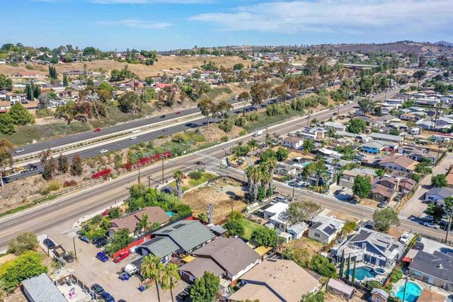 8619 Tyler St, Spring Valley, CA 91977