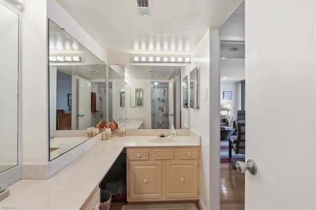 3300 Ocean Shore Ave Apt 1405, Virginia Beach, VA 23451