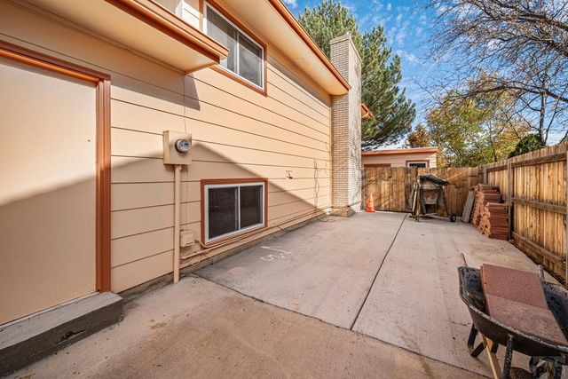 140 Regency Blvd, Pueblo, CO 81005