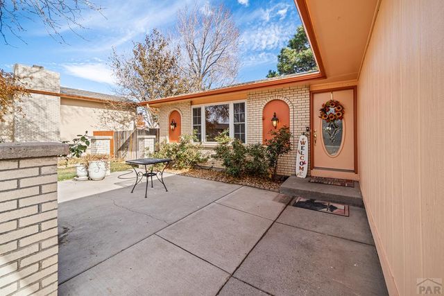 140 Regency Blvd, Pueblo, CO 81005