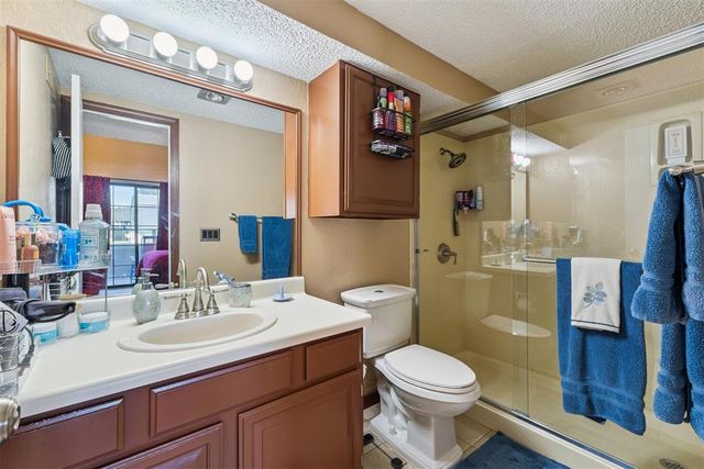 11140 Stratford Drive 606, Oklahoma City, OK 73120