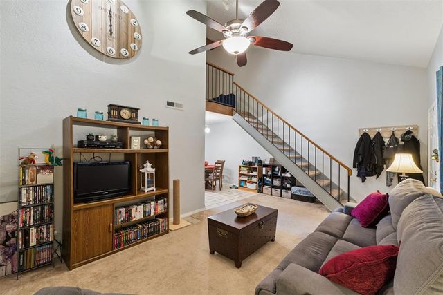 11140 Stratford Drive 606, Oklahoma City, OK 73120