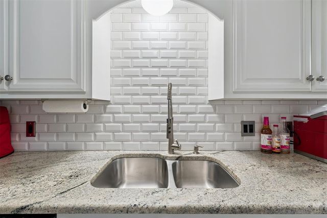 11140 Stratford Drive 606, Oklahoma City, OK 73120