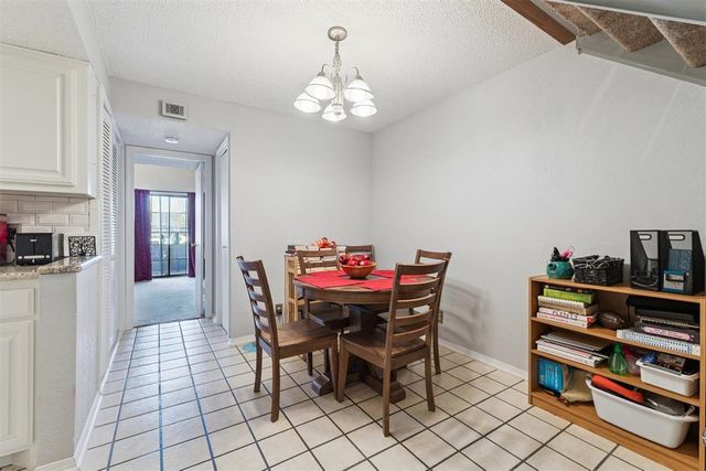 11140 Stratford Drive 606, Oklahoma City, OK 73120