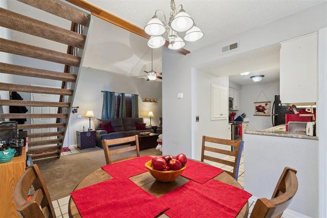 11140 Stratford Drive 606, Oklahoma City, OK 73120