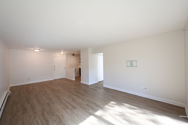 2230 S Goebbert Road 139, Arlington Heights, IL 60005