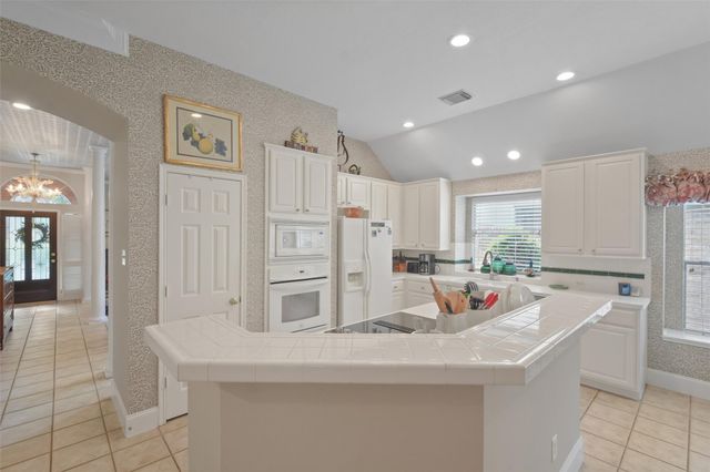 18 Pinery Ridge Place, Spring, TX 77382