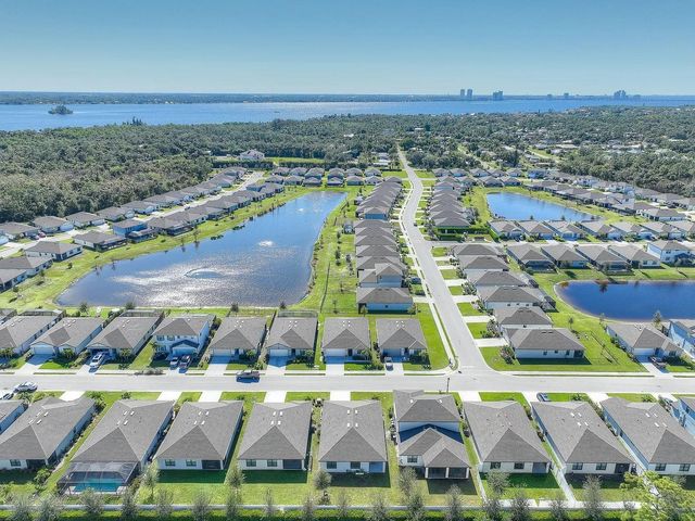 10820 MARLBERRY WAY, North Fort Myers, FL 33917