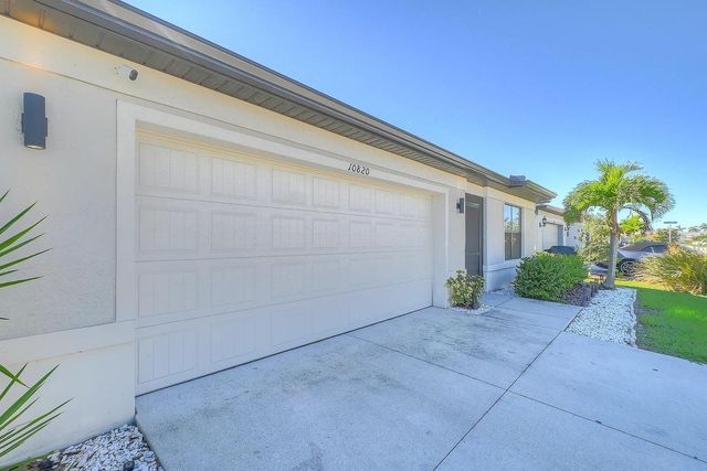 10820 MARLBERRY WAY, North Fort Myers, FL 33917