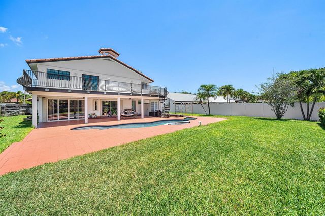 1560 SW 17th Street, Boca Raton, FL 33486