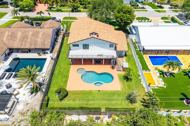 1560 SW 17th Street, Boca Raton, FL 33486