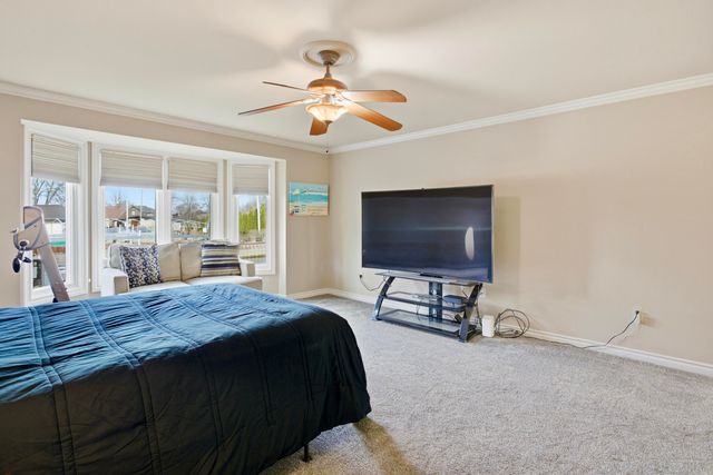 31595 North River Road, Harrison Twp, MI 48045