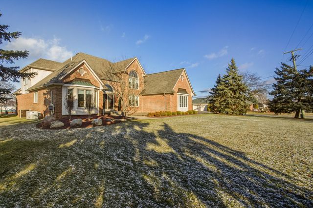 31595 North River Road, Harrison Twp, MI 48045