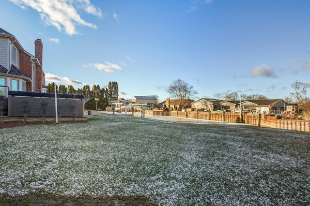 31595 North River Road, Harrison Twp, MI 48045