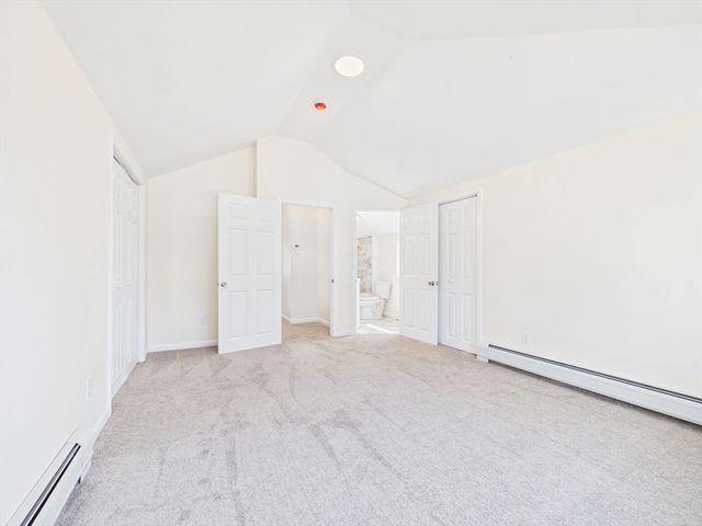 5 Pilgrim Ave, Wareham, MA 02571