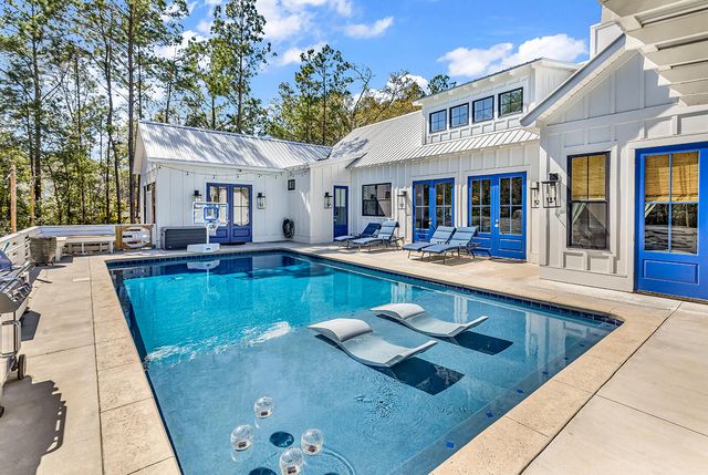 1282 Kings River Road, Pawleys Island, SC 29585