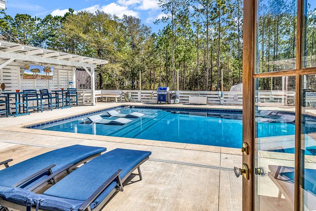 1282 Kings River Road, Pawleys Island, SC 29585