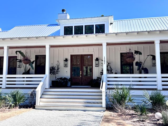 1282 Kings River Road, Pawleys Island, SC 29585