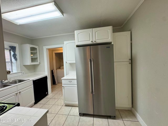 3352 COLLEGE Street, Jacksonville, FL 32205