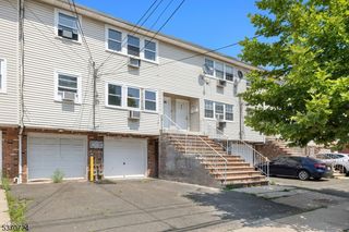 513 Livingston St, Elizabeth City, NJ 07206