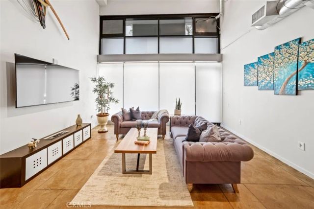 350 11th Ave. 133, San Diego, CA 92101