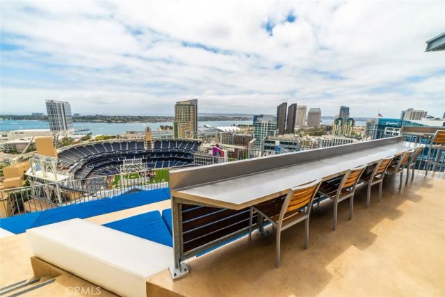 350 11th Ave. 133, San Diego, CA 92101