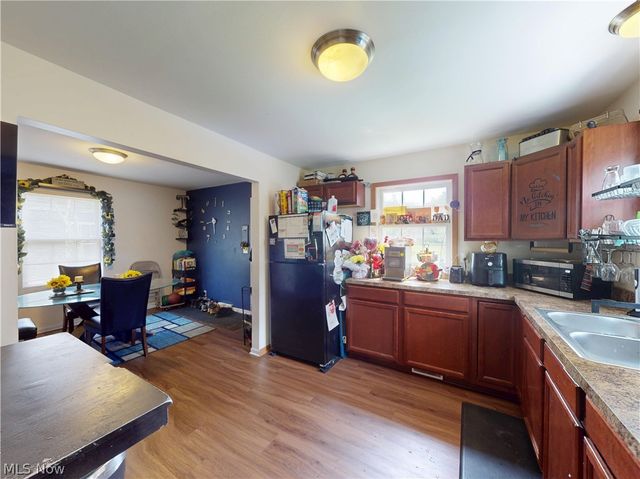 8110 Platt Avenue, Cleveland, OH 44104