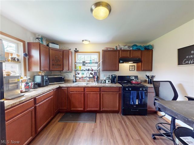 8110 Platt Avenue, Cleveland, OH 44104