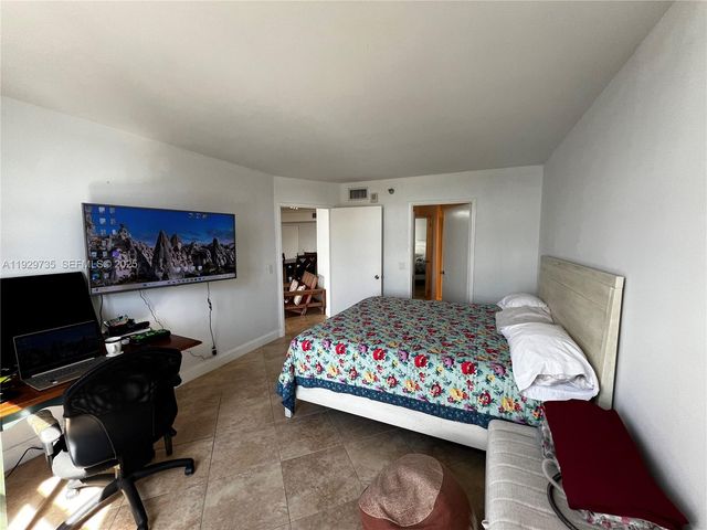 3400 NE 192nd St 2102, Aventura, FL 33180