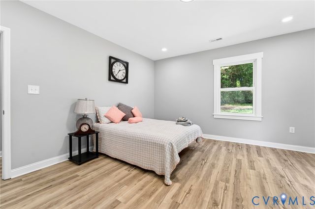 407 Beech St, Petersburg, VA 23803