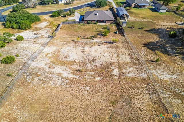 3941 Wells Drive, Kempner, TX 76539