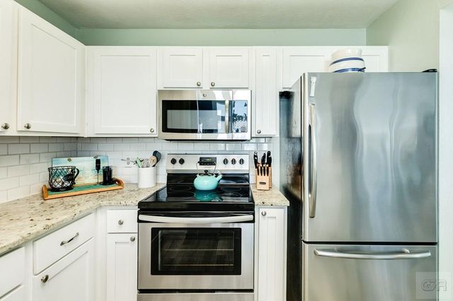 2418 Blue Water Hwy, Surfside, TX 77541