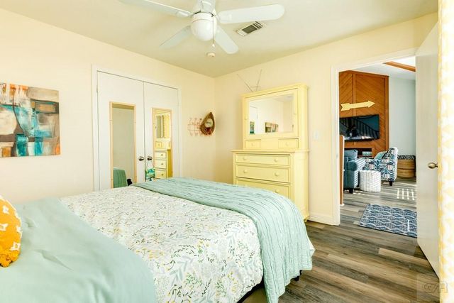 2418 Blue Water Hwy, Surfside, TX 77541
