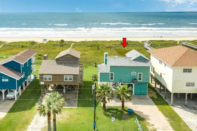 2418 Blue Water Hwy, Surfside, TX 77541