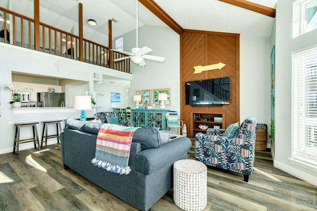 2418 Blue Water Hwy, Surfside, TX 77541