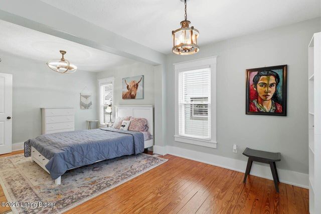 1521 Belmar Dr, Louisville, KY 40213
