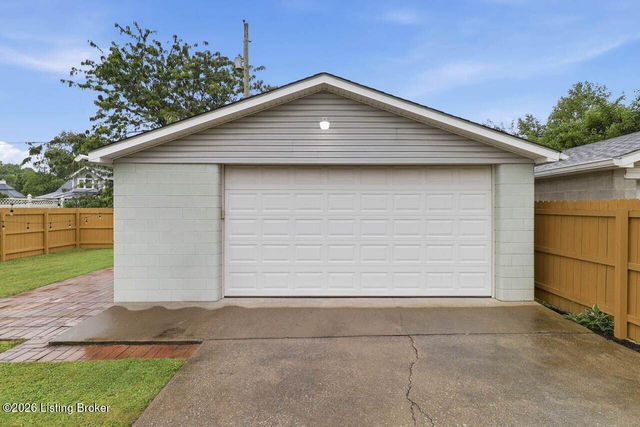 1521 Belmar Dr, Louisville, KY 40213